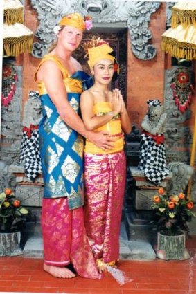 Colourful characters … Cade Dallas and Veny Amelia in Bali on their wedding day in 2002.