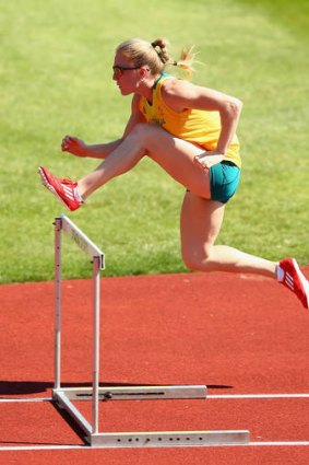 Her coach believes that Sally Pearson's technique will hold up better than her rivals'. 'There is no denying that technically Sally is outstanding.'