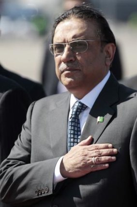 Pakistan president Asif Ali Zardari will attend the NATO summit held in Chicago this weekend.
