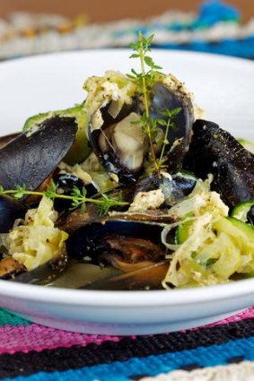 Great with crusty bread ... mussels with zucchini and eggs.