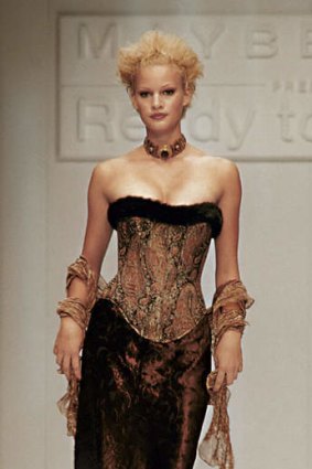 In a strut … Kristy Hinze on the catwalk for fashion designer Jenny Bannister in 1998.