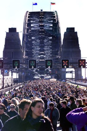 Cabinet clashed over the 2000 walk across the Harbour Bridge.