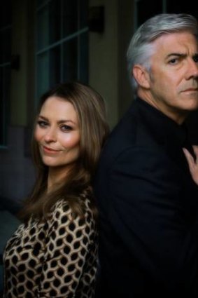 Kat Stewart and Shaun Micallef in <i>Mr and Mrs Murder</i>.