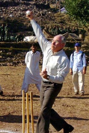 As a cricketer, former Australian Prime Minister John Howard made a great fan.