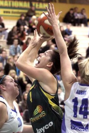 Strong start: Jenna O'Hea scored 29 points for Dandenong in their WNBL win over Logan Thunder.