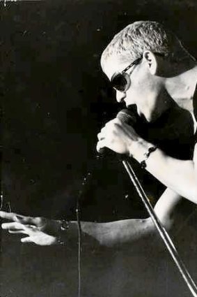 Lou Reed performing at Festival Hall in 1974.