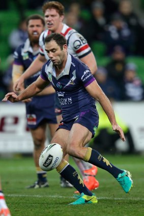 Storm's Cameron Smith puts in kick that leads to Cooper Cronk try.