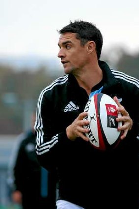 Dan Carter returns for the All Blacks after a seven-week lay-off.