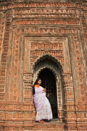 A temple doorway at Kalna.