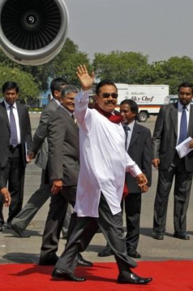 Sri Lankan President Mahinda Rajapaksa arrives in Delhi.