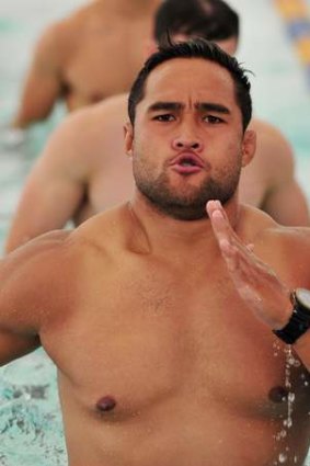 Siliva Siliva during the Brumbies recovery session at Canberra Olympic Pool