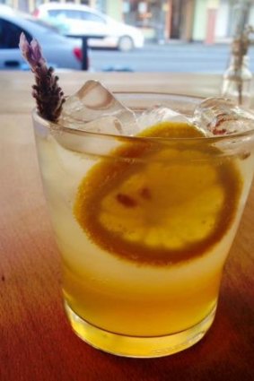 Noccello limonade - a stunning little nutty drink to start