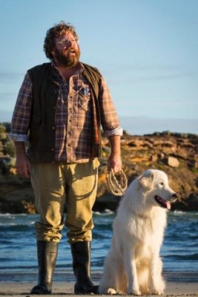 Shane Jacobson and Kai the maremma in the film <i>Oddball</i>, being shot in Warrnambool and Docklands Studios Melbourne.