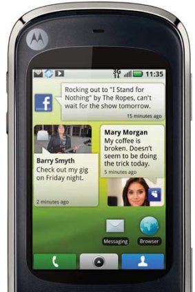 The Motorola Quench home screen