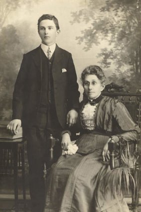 Alex and Eliza Amery circa 1895.