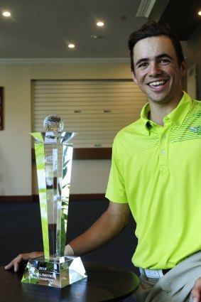 Austin Bautista with the Federal Amateur Open trophy.