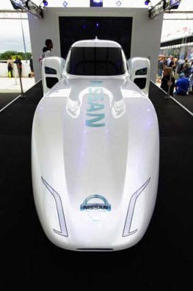Nissan unveils its 2014 Le Mans challenger, the Nissan ZEOD RC.