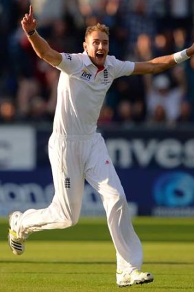 Stuart Broad says he is not the only player in the series to have refused to walk.