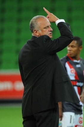 "It's one of the main reasons I stayed here [Central Coast Mariners] instead of going to Sydney FC" ... Graham Arnold.