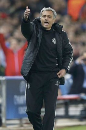 Chelsea's coach Jose Mourinho .