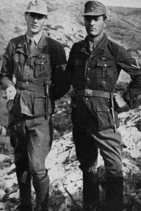 Daring: Billy Moss (l) and Patrick Leigh Fermor dressed as German soldiers (r) in April 1944 on Crete. 