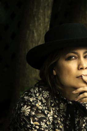 Kate Ceberano compares Forever Young to ''a fragrant bossa nova''.