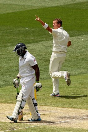 Casualty: Michael Carberry is dismissed by Peter Siddle at the MCG.