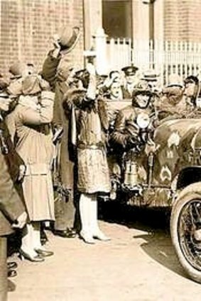 Birtles leaving London for Australia in 1927.