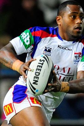 The competition's leading tryscorer . . . Akuila Uate of the Knights.