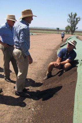 Carbon absorber ... Tony Abbott talks to local Cam McKellar about a Tamworth soil sequestration project.