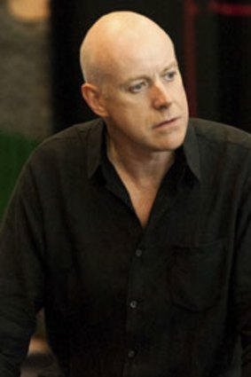 Anthony Warlow ... was walking up stairs when he injured himself.