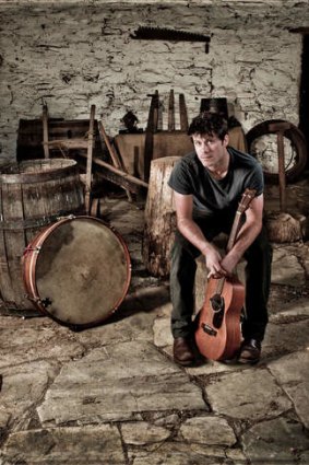 British musician Seth Lakeman will perform at the National Folk Festival in March.