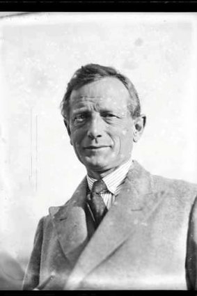 Pretender: Consulting engineer for the bridge, Ralph Freeman in 1932.