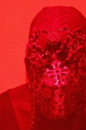 Face covered, Kanye West was still able to go on a tirade at his Brisbane concert.