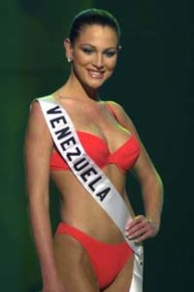 Eva Ekvall as Miss Venezuela in 2001.