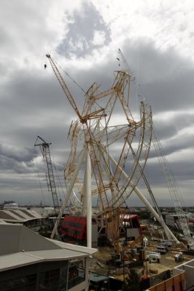 Southern Star Observation Wheel undergoing repairs.