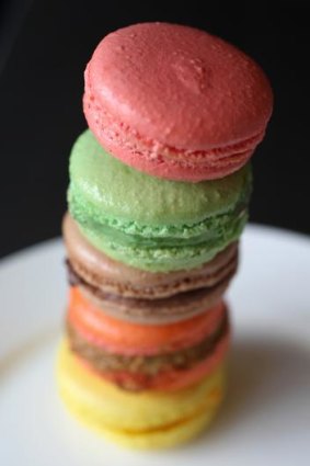 A stack of gelato macarons.