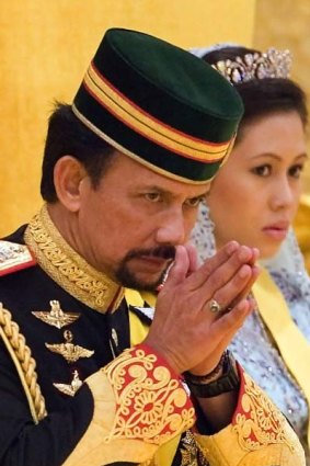 The Sultan of Brunei and his former wife, Azrinaz Mazhar Hakim.
