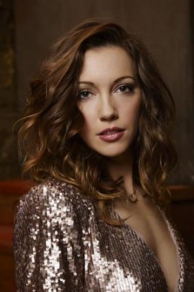 Katie Cassidy. 