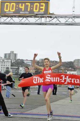 A matter of time: as an elite runner, 2012 City2Surf winner Lara Tamset would get an accurate 'gun' time. Others aren't so lucky.