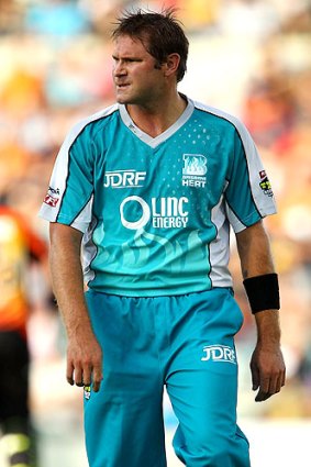 Paceman Ryan Harris came through a Big Bash League game for the Brisbane Heat unscathed last night.