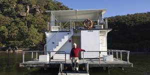 Australia’s houseboat community is growing,but life isn’t as idyllic as you’d think