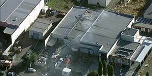 'Explosion'as factory fire sends smoke over Melbourne's north