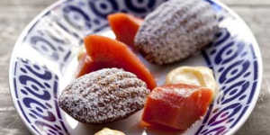 Camorra quince recipe:Poached madelines with lemon curd.