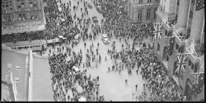 Coronation George VI crowds in Sydney,May 13,1937