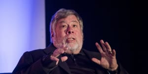 Apple co-founder says Apple credit card discriminated against his wife