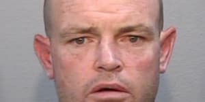 Police hunt for wanted man known to frequent Queanbeyan