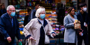 CORONAVIRUS - COVID-19. Photograph shows mask use in the streets of Sydney’s CBD. Photographed Monday 21st June 2021. Photograph by James Brickwood. SMH NEWS 210621