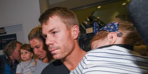 David Warner in spotlight as players consider challenge to sanctions