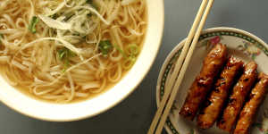 Pho Pasteur Article Lead - narrow